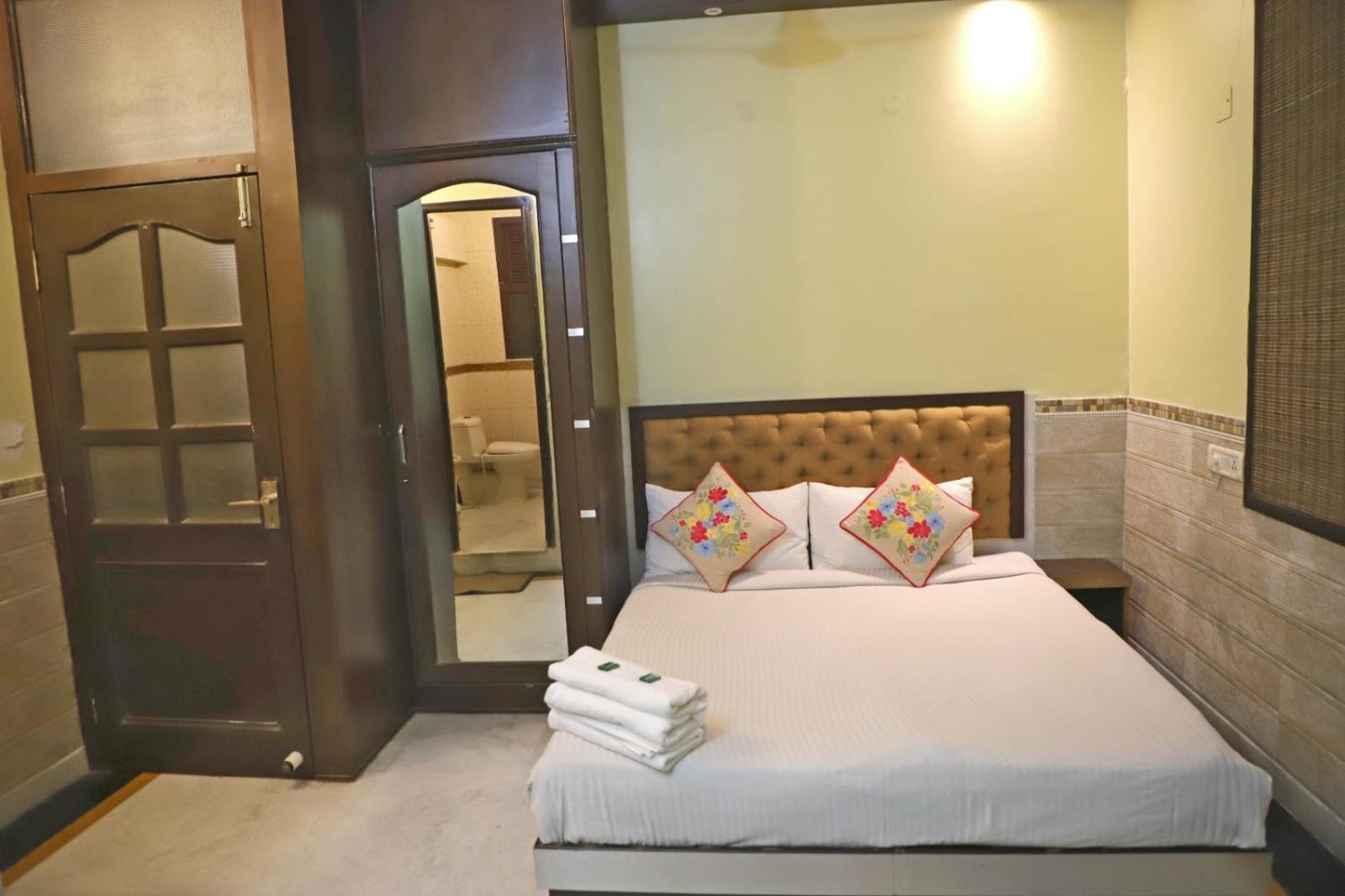 Hotel Traditional Inn New Delhi Eksteriør billede