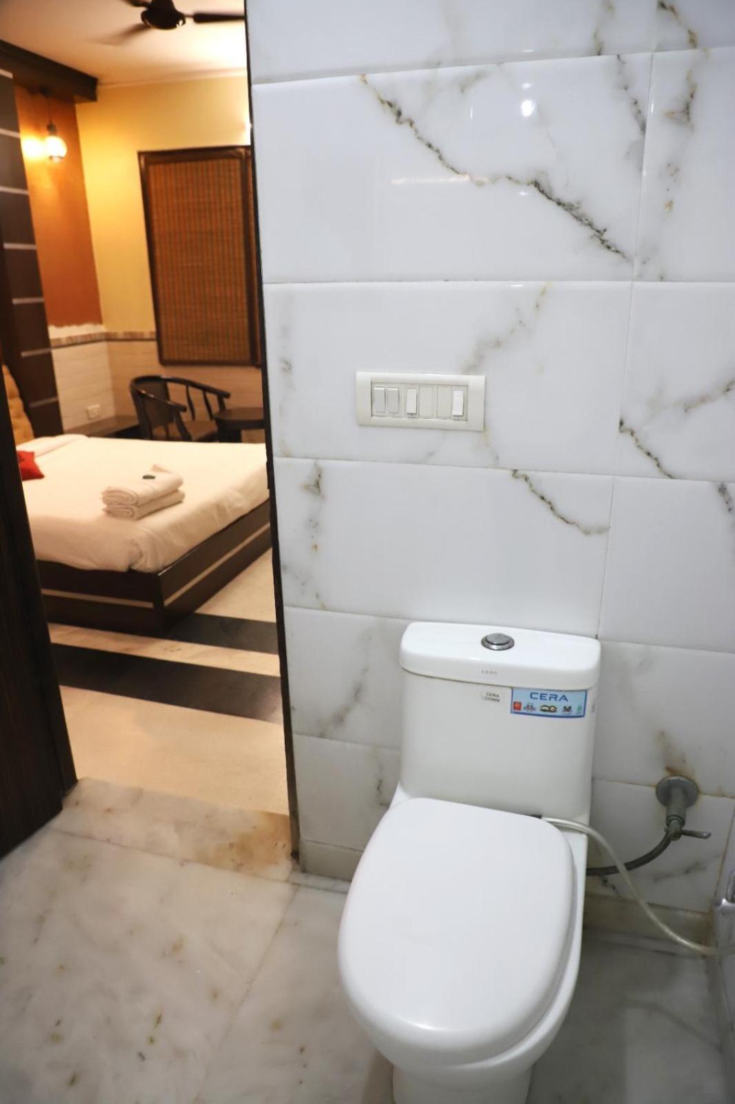 Hotel Traditional Inn New Delhi Eksteriør billede